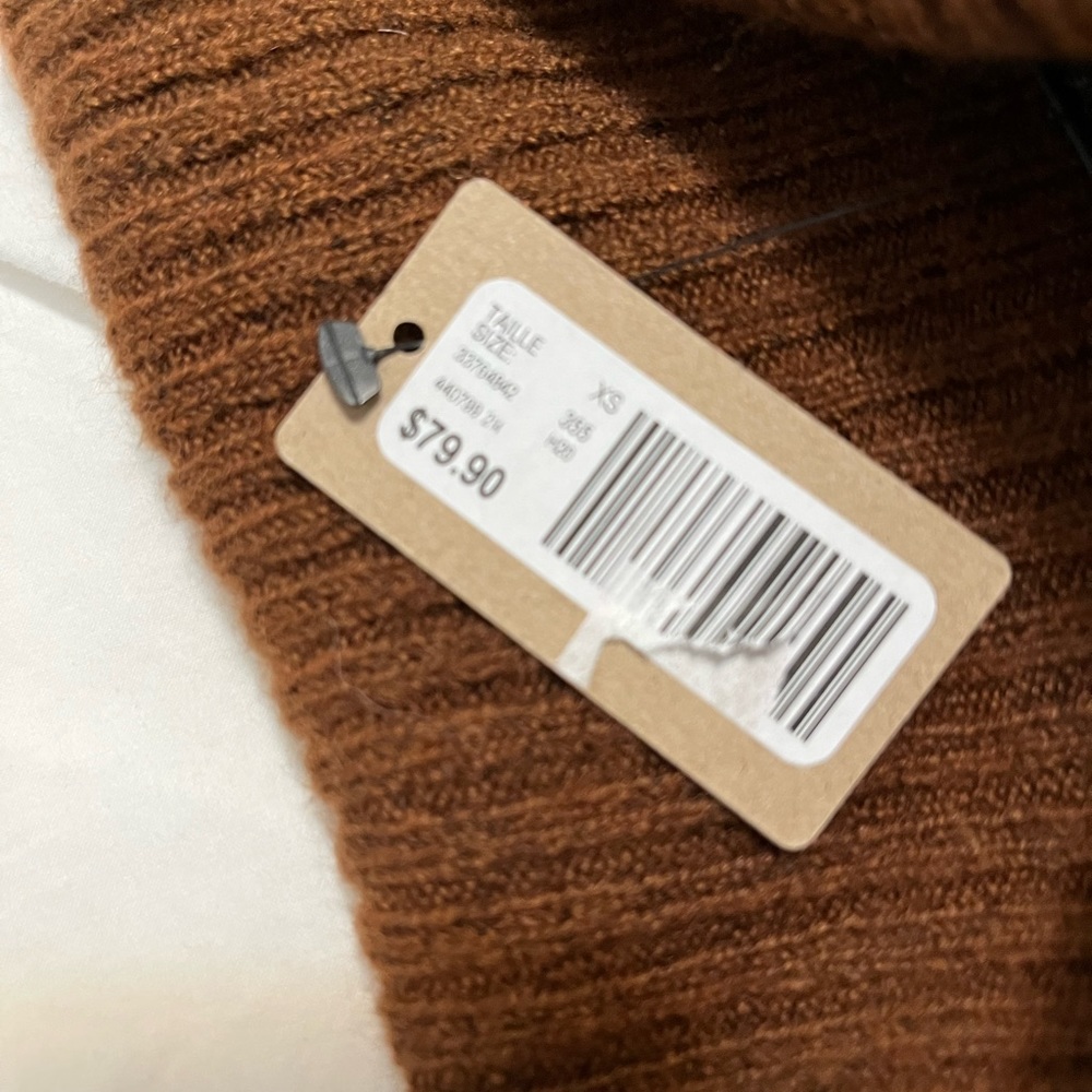 RW&Co. NWT - Picture 4 of 8